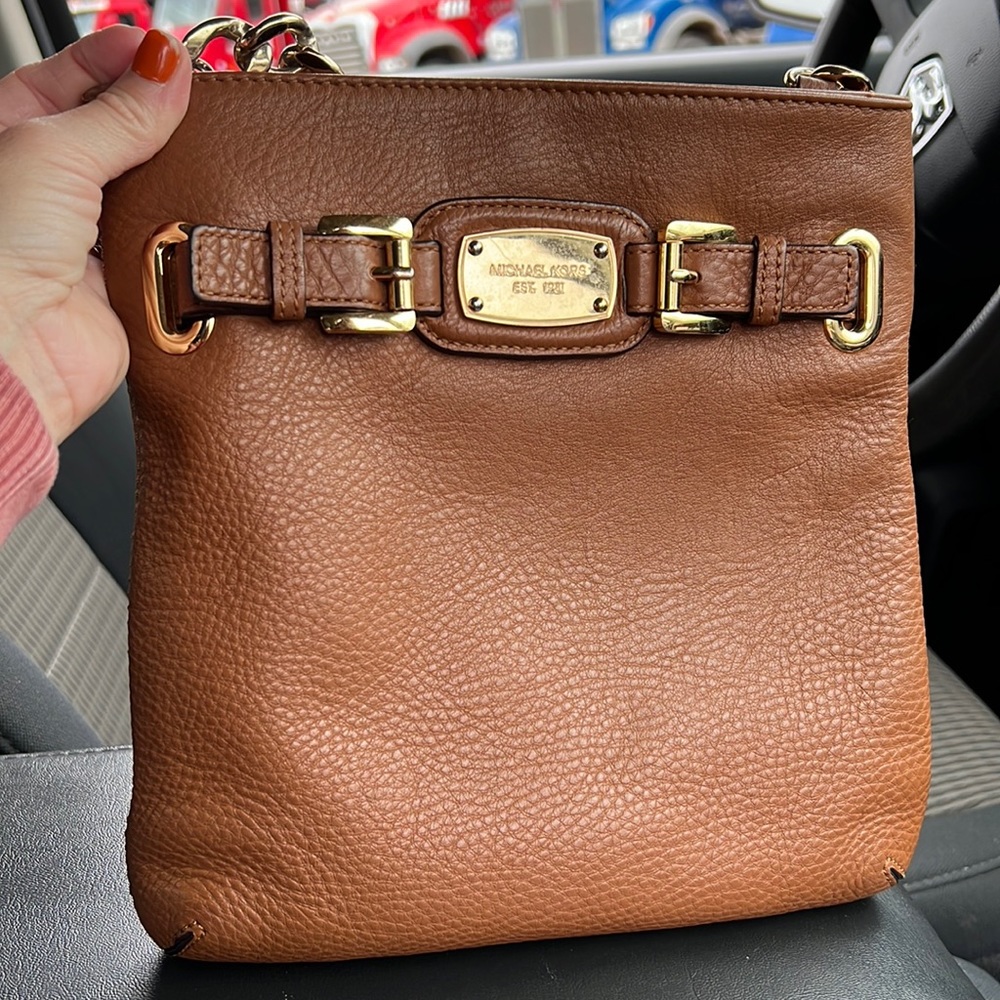 MICHAEL Michael Kors Hamilton Large Crossbody in Brown G6